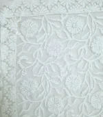 White Georgette Rose Pallu Saree - Image 2